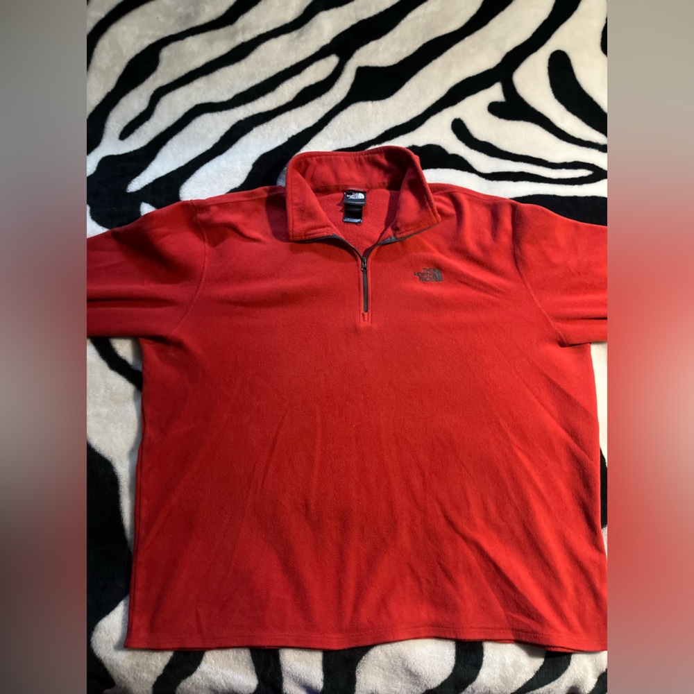 THE NORTH FACE FLEECE